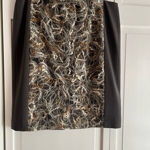 Elegant  Gray and Cream Patterned Skirt W by Worth